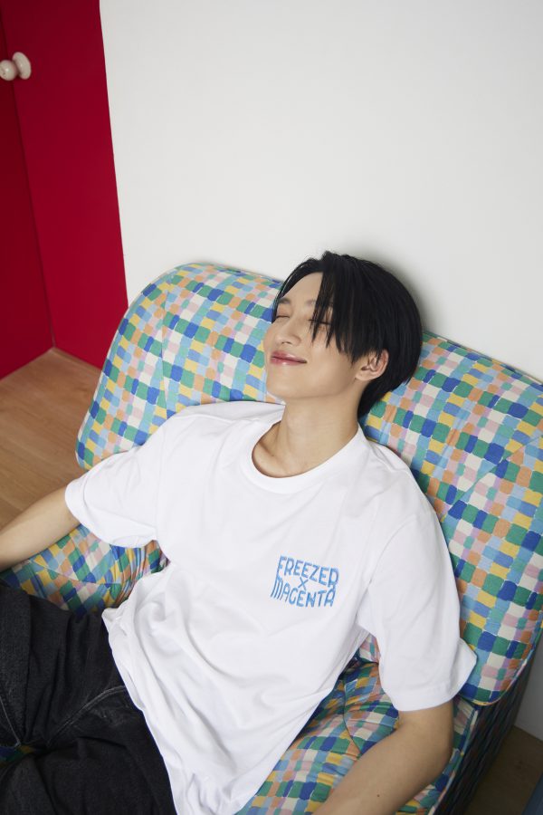 FREEZER X MAGANTA | OVERSIZED T-SHIRT WHITE